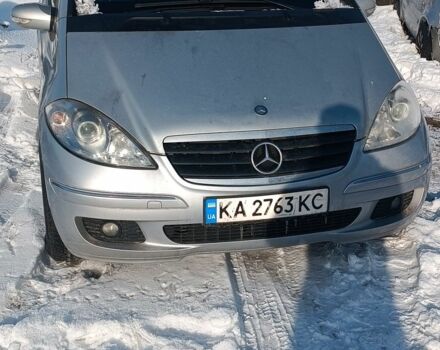 Серый Мерседес А класс, объемом двигателя 2 л и пробегом 299 тыс. км за 5000 $, фото 1 на Automoto.ua