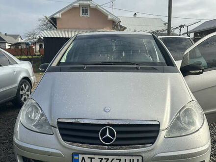 Сірий Мерседес А клас, об'ємом двигуна 2 л та пробігом 260 тис. км за 4500 $, фото 1 на Automoto.ua