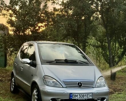 Серый Мерседес А класс, объемом двигателя 1.6 л и пробегом 172 тыс. км за 4000 $, фото 1 на Automoto.ua