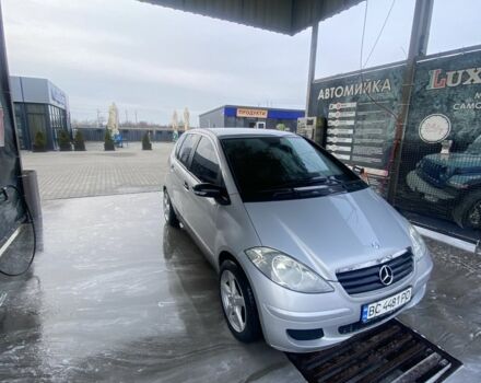 Серый Мерседес А класс, объемом двигателя 1.5 л и пробегом 230 тыс. км за 5000 $, фото 1 на Automoto.ua