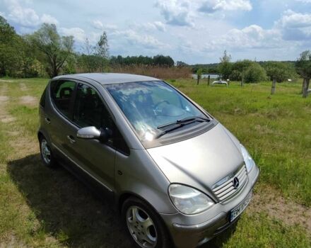 Сірий Мерседес А клас, об'ємом двигуна 1.7 л та пробігом 307 тис. км за 3700 $, фото 1 на Automoto.ua