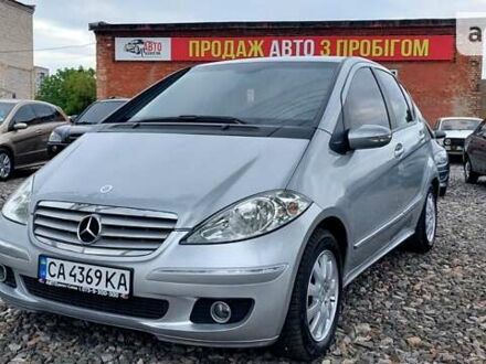 Мерседес А клас 2005 у Смеле на Automoto.ua Сірий Мерседес А клас, об'ємом двигуна 2 л та пробігом 300 тис. км за 4950 $, фото 1 на Automoto.ua