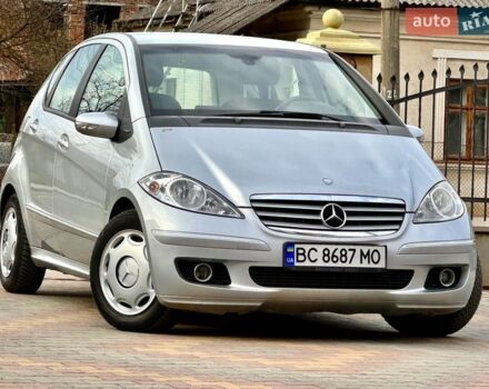 Серый Мерседес А класс, объемом двигателя 1.7 л и пробегом 218 тыс. км за 4995 $, фото 1 на Automoto.ua