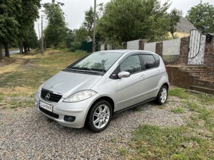 Сірий Мерседес А клас, об'ємом двигуна 2 л та пробігом 223 тис. км за 3900 $, фото 1 на Automoto.ua