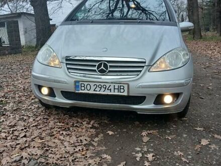 Сірий Мерседес А клас, об'ємом двигуна 1.99 л та пробігом 259 тис. км за 5000 $, фото 1 на Automoto.ua
