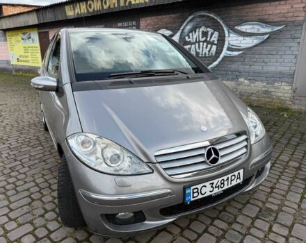 Сірий Мерседес А клас, об'ємом двигуна 2 л та пробігом 230 тис. км за 5200 $, фото 1 на Automoto.ua