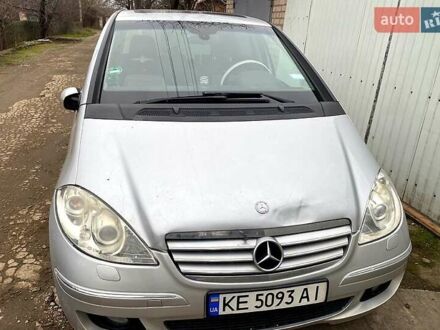 Сірий Мерседес А клас, об'ємом двигуна 2 л та пробігом 301 тис. км за 5800 $, фото 1 на Automoto.ua