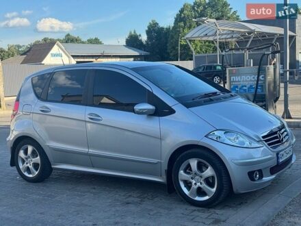 Сірий Мерседес А клас, об'ємом двигуна 1.7 л та пробігом 168 тис. км за 3900 $, фото 1 на Automoto.ua