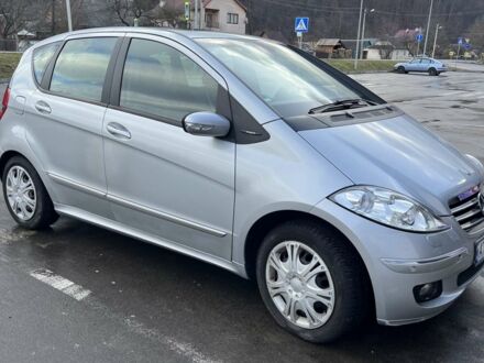 Сірий Мерседес А клас, об'ємом двигуна 2.04 л та пробігом 202 тис. км за 6100 $, фото 1 на Automoto.ua
