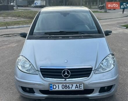 Серый Мерседес А класс, объемом двигателя 1.5 л и пробегом 210 тыс. км за 4200 $, фото 1 на Automoto.ua