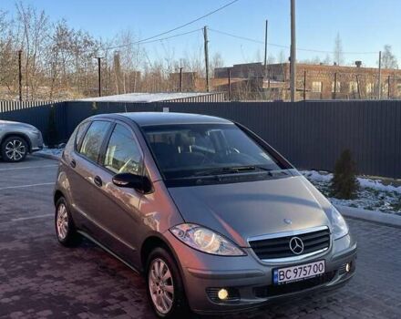 Сірий Мерседес А-клас, об'ємом двигуна 1.99 л та пробігом 290 тис. км за 5000 $, фото 1 на Automoto.ua