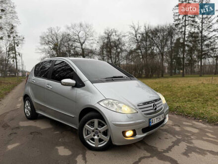 Серый Мерседес А класс, объемом двигателя 2 л и пробегом 187 тыс. км за 5500 $, фото 1 на Automoto.ua