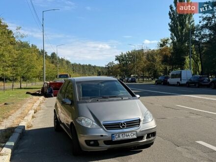 Сірий Мерседес А клас, об'ємом двигуна 1.5 л та пробігом 302 тис. км за 4700 $, фото 1 на Automoto.ua