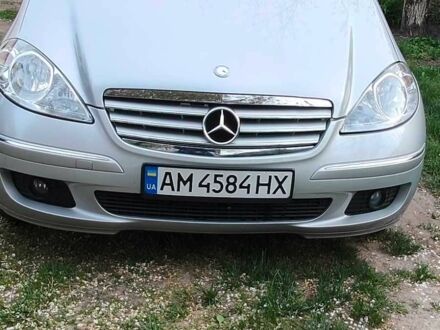 Мерседес А класс 2006 в Житомире на Automoto.ua Серый Мерседес А класс, объемом двигателя 0 л и пробегом 207 тыс. км за 5850 $, фото 1 на Automoto.ua