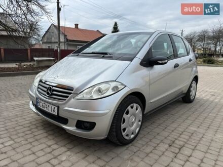 Сірий Мерседес А клас, об'ємом двигуна 1.5 л та пробігом 203 тис. км за 5200 $, фото 1 на Automoto.ua