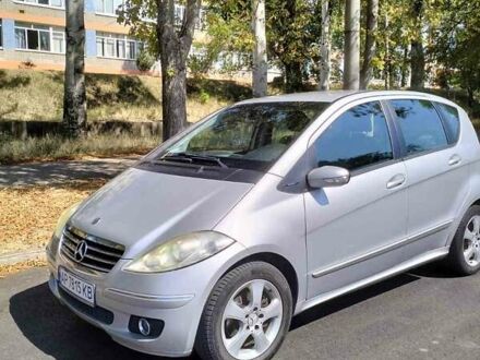Мерседес А класс 2006 в Запорожье на Automoto.ua Серый Мерседес А класс, объемом двигателя 1.99 л и пробегом 245 тыс. км за 5500 $, фото 1 на Automoto.ua