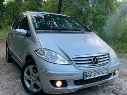 Серый Мерседес А класс, объемом двигателя 1.5 л и пробегом 273 тыс. км за 4100 $, фото 1 на Automoto.ua