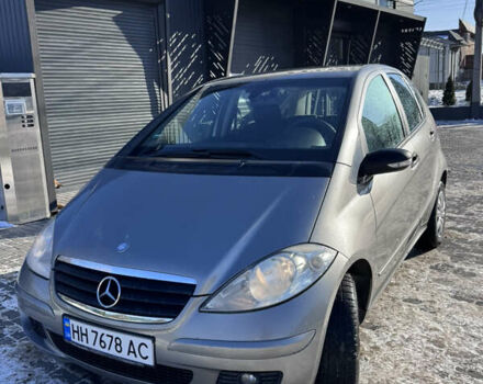 Серый Мерседес А класс, объемом двигателя 1.99 л и пробегом 316 тыс. км за 5300 $, фото 1 на Automoto.ua