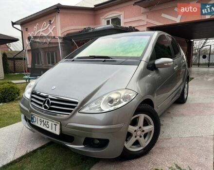 Серый Мерседес А класс, объемом двигателя 2 л и пробегом 229 тыс. км за 5800 $, фото 1 на Automoto.ua
