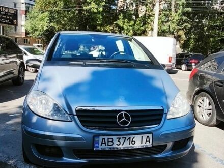 Сірий Мерседес А клас, об'ємом двигуна 2 л та пробігом 240 тис. км за 5200 $, фото 1 на Automoto.ua