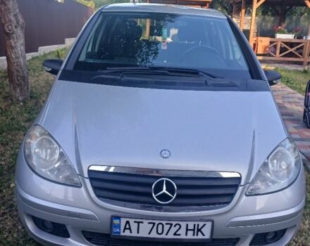 Серый Мерседес А класс, объемом двигателя 2 л и пробегом 200 тыс. км за 5500 $, фото 1 на Automoto.ua