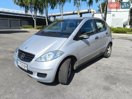 Сірий Мерседес А клас, об'ємом двигуна 1.5 л та пробігом 200 тис. км за 4900 $, фото 1 на Automoto.ua