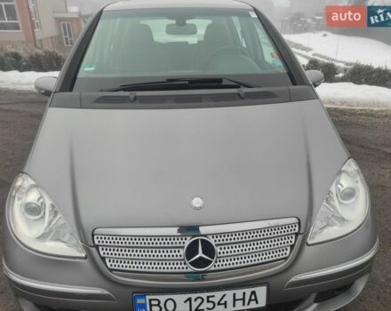 Серый Мерседес А класс, объемом двигателя 1.7 л и пробегом 248 тыс. км за 5700 $, фото 1 на Automoto.ua