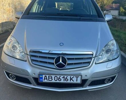 Сірий Мерседес А клас, об'ємом двигуна 1.7 л та пробігом 195 тис. км за 5700 $, фото 1 на Automoto.ua