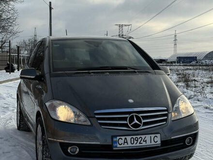 Серый Мерседес А класс, объемом двигателя 1.8 л и пробегом 360 тыс. км за 6200 $, фото 1 на Automoto.ua