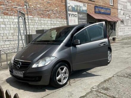 Сірий Мерседес А клас, об'ємом двигуна 1.5 л та пробігом 209 тис. км за 6800 $, фото 1 на Automoto.ua