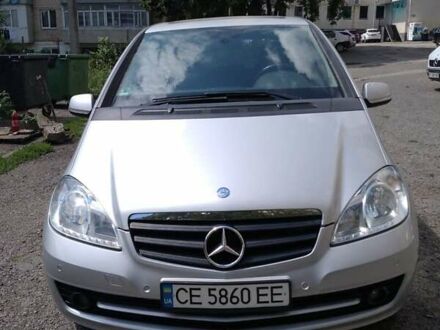 Мерседес А класс 2009 в Черновцах на Automoto.ua Серый Мерседес А класс, объемом двигателя 2 л и пробегом 242 тыс. км за 6300 $, фото 1 на Automoto.ua