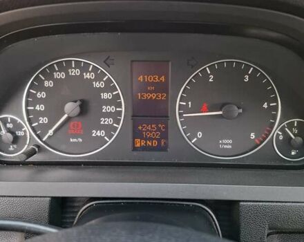 Серый Мерседес А класс, объемом двигателя 2 л и пробегом 139 тыс. км за 5900 $, фото 1 на Automoto.ua