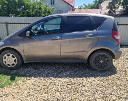 Сірий Мерседес А клас, об'ємом двигуна 2 л та пробігом 307 тис. км за 4300 $, фото 1 на Automoto.ua