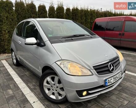 Серый Мерседес А класс, объемом двигателя 1.5 л и пробегом 170 тыс. км за 3950 $, фото 1 на Automoto.ua