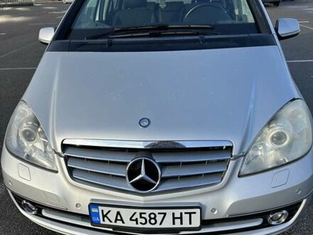Сірий Мерседес А клас, об'ємом двигуна 1.7 л та пробігом 76 тис. км за 7300 $, фото 1 на Automoto.ua
