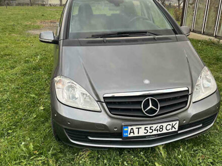 Сірий Мерседес А клас, об'ємом двигуна 1.99 л та пробігом 234 тис. км за 9500 $, фото 1 на Automoto.ua