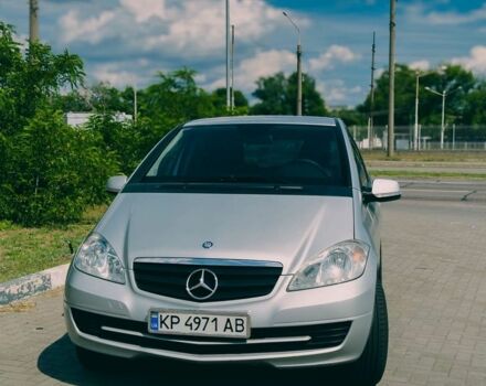 Сірий Мерседес А клас, об'ємом двигуна 2 л та пробігом 222 тис. км за 6800 $, фото 1 на Automoto.ua