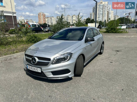 Мерседес А класс 2013 в Киеве на Automoto.ua Серый Мерседес А класс, объемом двигателя 2 л и пробегом 148 тыс. км за 17800 $, фото 1 на Automoto.ua
