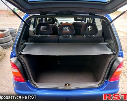 Синій Мерседес А клас, об'ємом двигуна 1.6 л та пробігом 230 тис. км за 2499 $, фото 9 на Automoto.ua