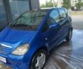 Синий Мерседес А класс, объемом двигателя 1.7 л и пробегом 347 тыс. км за 2500 $, фото 1 на Automoto.ua