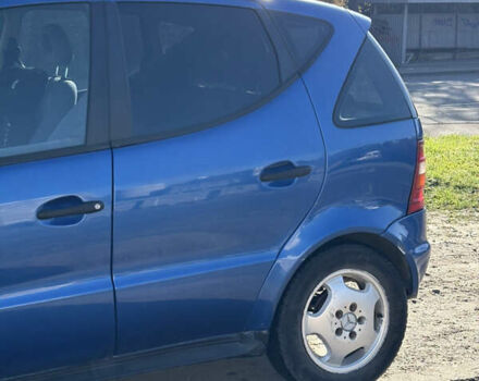 Синий Мерседес А класс, объемом двигателя 1.4 л и пробегом 327 тыс. км за 3500 $, фото 7 на Automoto.ua