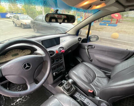 Синій Мерседес А клас, об'ємом двигуна 1.6 л та пробігом 310 тис. км за 3950 $, фото 7 на Automoto.ua