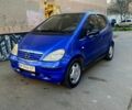 Синий Мерседес А класс, объемом двигателя 1.7 л и пробегом 200 тыс. км за 3200 $, фото 2 на Automoto.ua