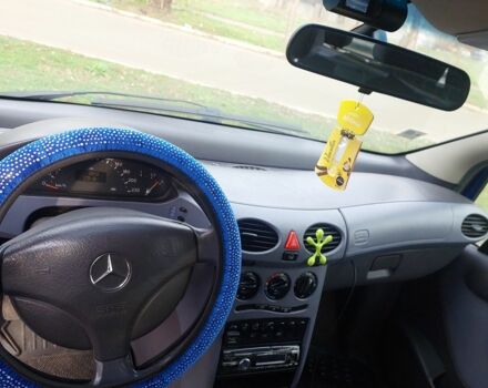 Синий Мерседес А класс, объемом двигателя 1.6 л и пробегом 200 тыс. км за 3600 $, фото 8 на Automoto.ua