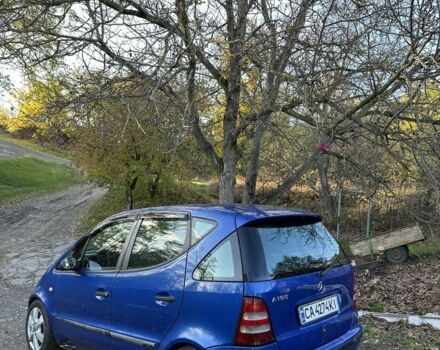 Мерседес А класс 1999 в Звенигородка на Automoto.ua Синий Мерседес А класс, объемом двигателя 1.9 л и пробегом 280 тыс. км за 2550 $, фото 3 на Automoto.ua