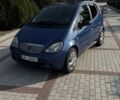 Синій Мерседес А клас, об'ємом двигуна 1.7 л та пробігом 200 тис. км за 1500 $, фото 1 на Automoto.ua