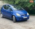 Синій Мерседес А клас, об'ємом двигуна 1.4 л та пробігом 300 тис. км за 1700 $, фото 1 на Automoto.ua