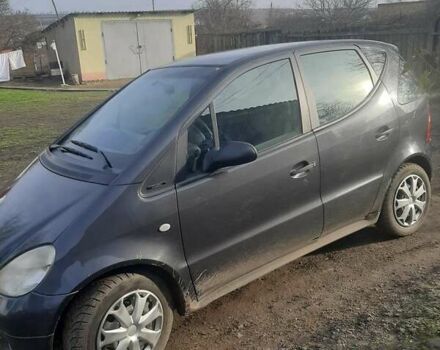 Синий Мерседес А класс, объемом двигателя 1.7 л и пробегом 220 тыс. км за 2200 $, фото 6 на Automoto.ua