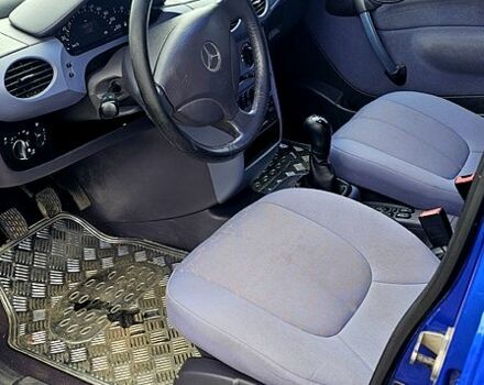 Синій Мерседес А клас, об'ємом двигуна 1.7 л та пробігом 340 тис. км за 3200 $, фото 2 на Automoto.ua