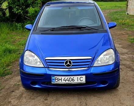 Синій Мерседес А клас, об'ємом двигуна 1.7 л та пробігом 340 тис. км за 3200 $, фото 1 на Automoto.ua